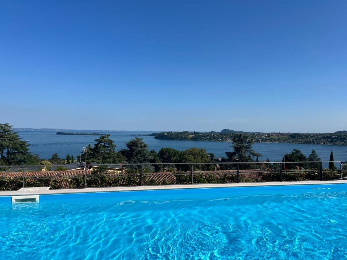 Feli Holiday Home - Panoramic Pool Lake View In Gardone Riviera Luaran gambar